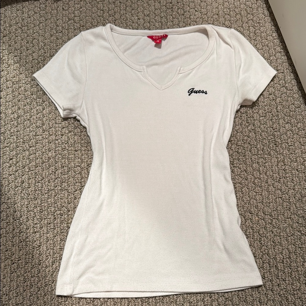 Guess Women's White V-Neck Top